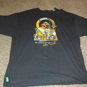 LRG T-SHIRT